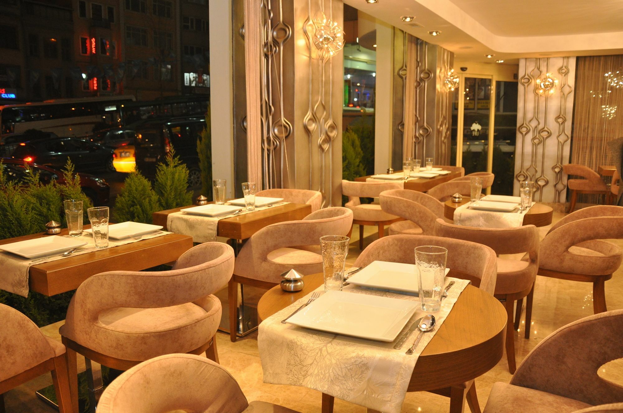 Taksim Line Hotel Istanboel Buitenkant foto